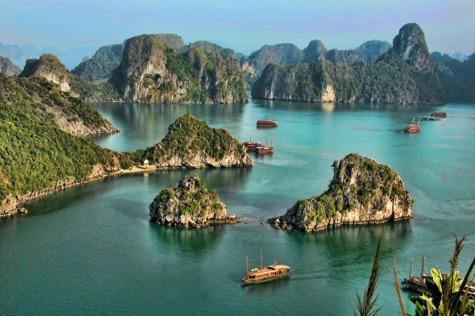 Visit Ha Long - a Wonder of the World From Ha Noi or Back - Scenic Views Along the Way