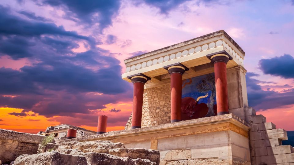 Visit Knossos- Attend to an Ancient Minoan Theatrical Dance - Tips for Your Visit