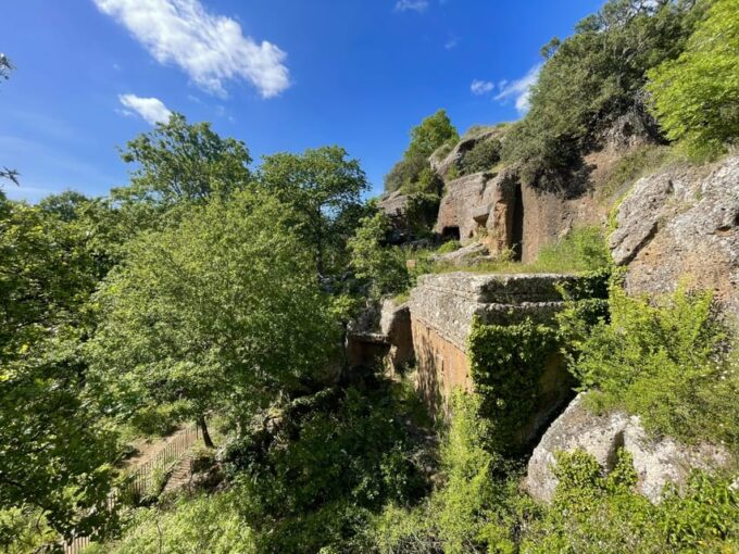 Viterbo: Explore Norchia, the Etruscan Petra - Experiencing the Etruscan Civilization