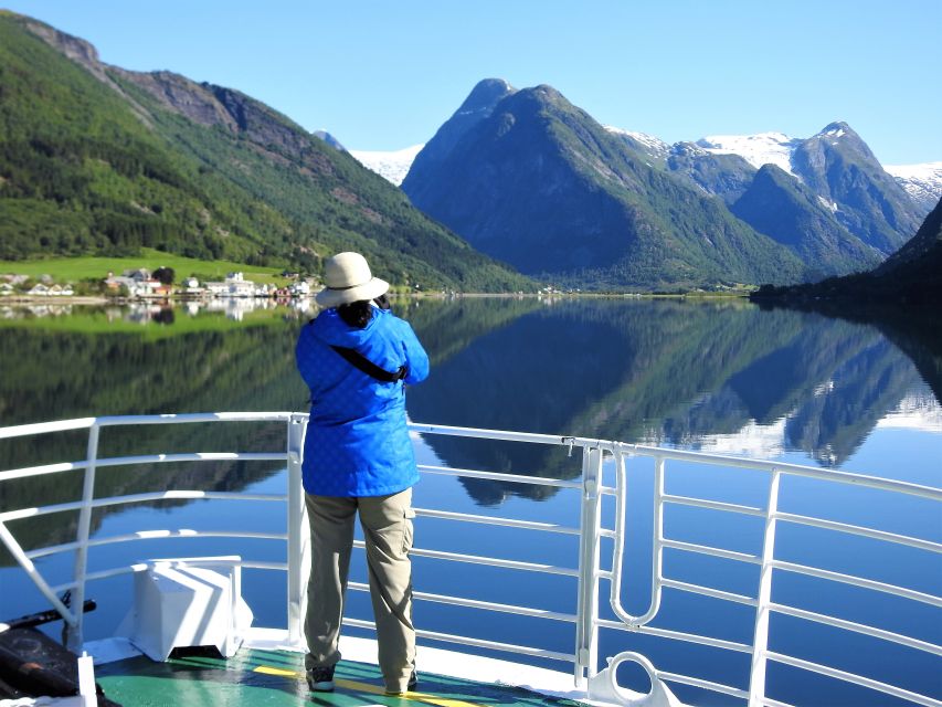 Voss: Guided Fjord & Glacier Tour to Fjærland - Included Amenities