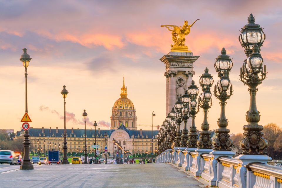 Walking Tour of Paris Old Town and Seine River Cruise - Sightseeing Options