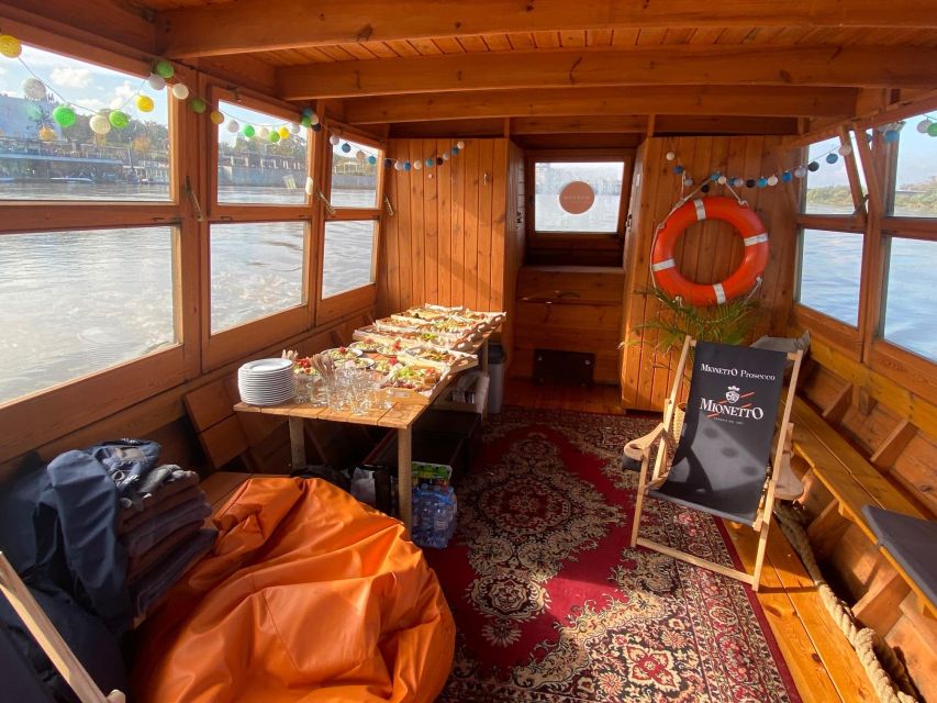 Warsaw: Evening Vistula Cruise With Prosecco - Customer Reviews