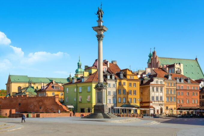 Warsaw: Express Walk With a Local in 60 Minutes - Why Choose a Local Guide