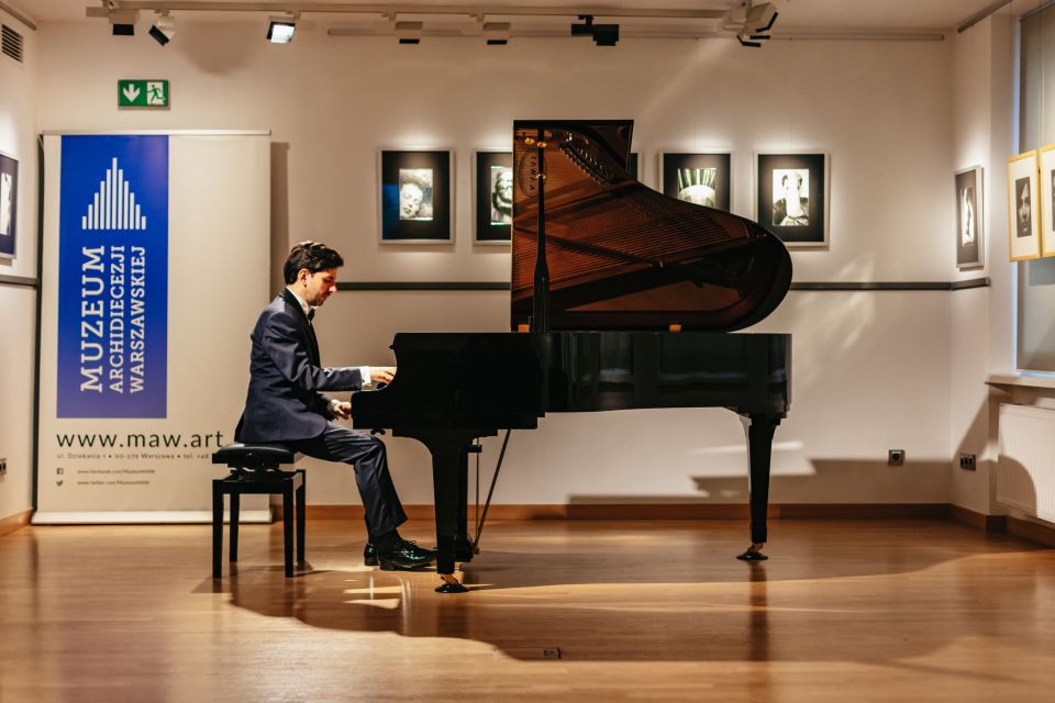 Warsaw: Live Chopin Piano Concert - Customer Reviews