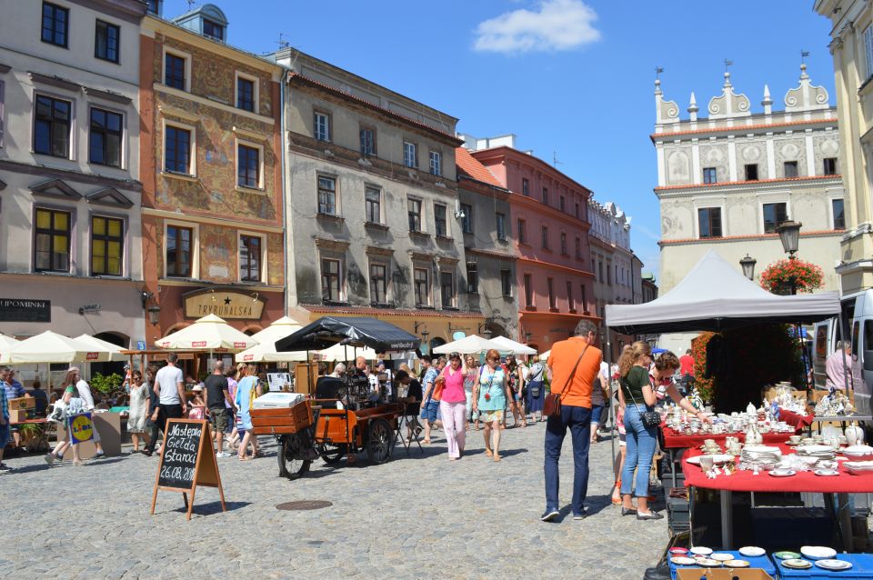 Warsaw: Majdanek Concentration Camp and Lublin Old Town - Exploring Lublin Old Town