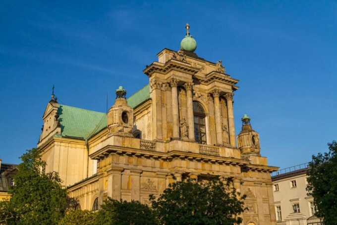 Warsaw: Private Exclusive History Tour With a Local Expert - Important Information