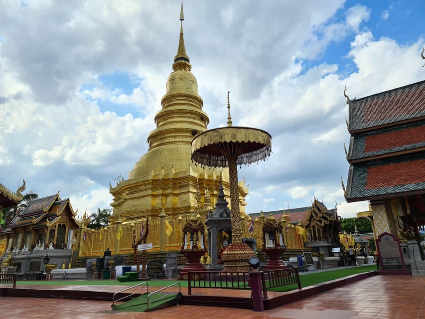 Wat Doi Phra Chan & Wat Hariphunchai & Rare Forest Market. - Inclusions