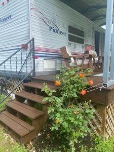 Wolf Creek Farm B&B and Motorcycle Manor at Wolf Creek Farm, LLC - Policies and Booking
