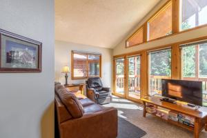 Woodlands on Fall River - Frequently Asked Questions