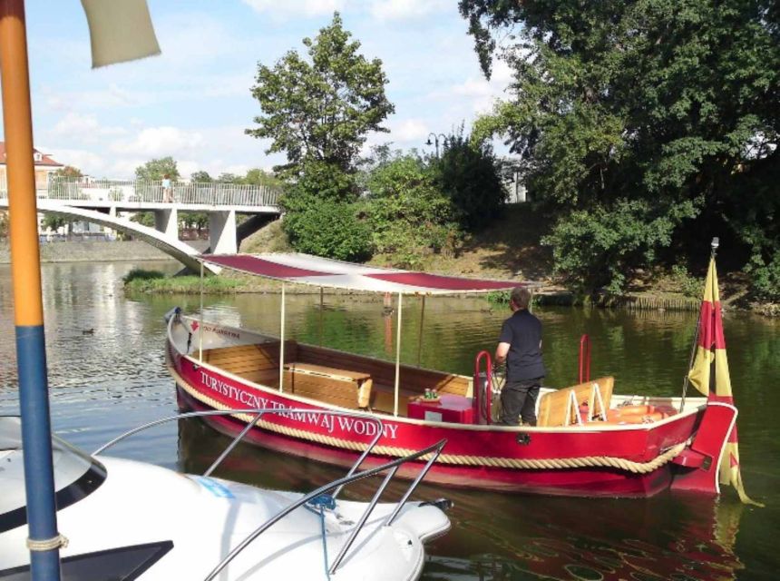 Wroclaw: Old City Walk and Cruise With Small Gondola - Details of the Gondola Ride