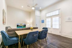 1 and 2 BR Private Condos Steps Away From French Quarter - Frequently Asked Questions