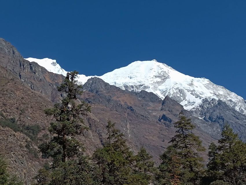 15 Days Tilicho Lake & Annapurna Circuit Trek From Kathmandu - Safety and Emergency Considerations