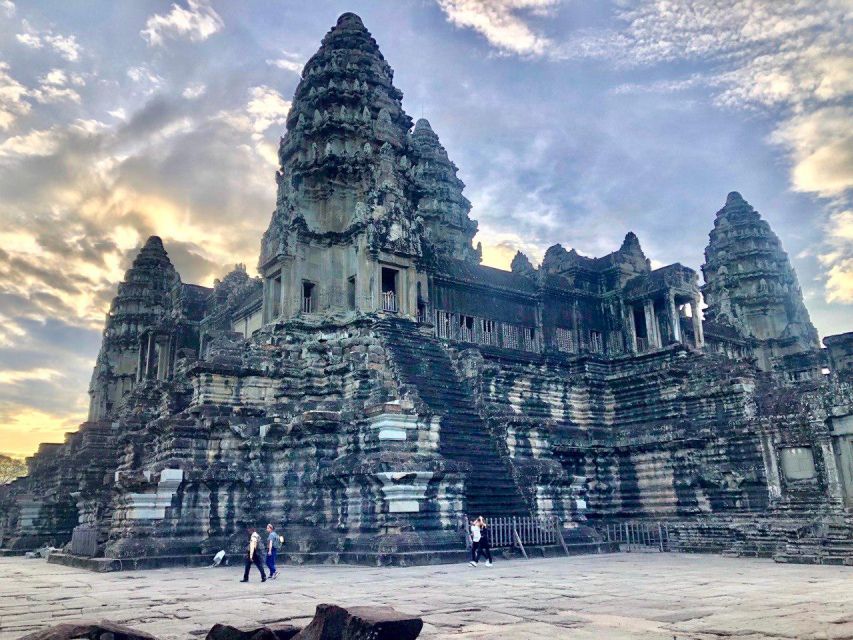 2 Day Angkor Wat Private Tour - Accessibility and Experience