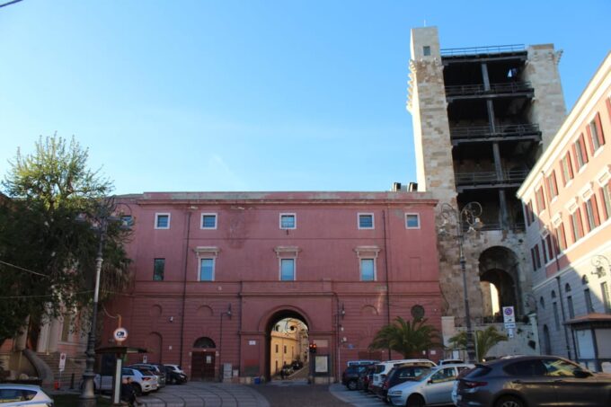 2 Hours Cagliari Walking Tour - Key Stops