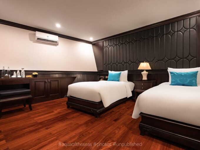 3-Day: 5-Star Cruises Lan Ha & Halong Bay W/Viet Hai Village - Booking and Cancellation Policies