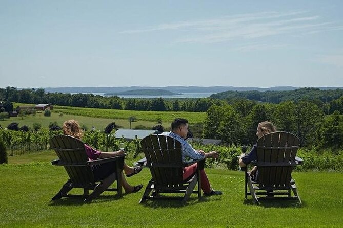 4-Hour Traverse City Sunset Wine Tour: 3 Wineries on Old Mission Peninsula - Tips for a Great Experience