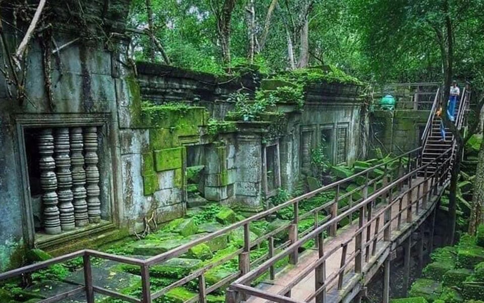 Adventure Into the Hidden Realm: Koh Ker, Beng Mealea Temple - Cultural Significance