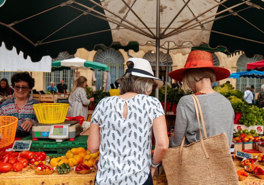 Aix-En-Provence City Tour With Wine and Cheese & Luberon - Exploring Luberon Villages