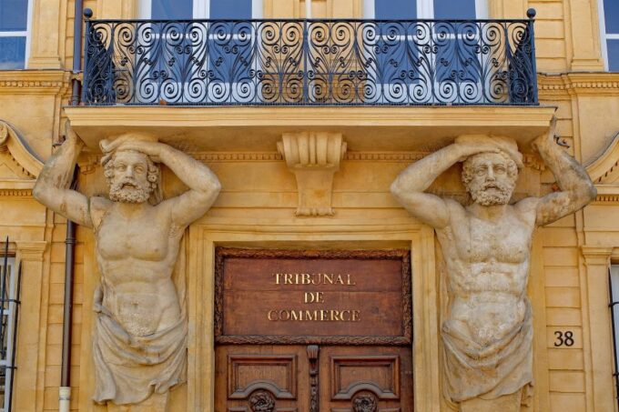 Aix-en-Provence: Private Walking Tour - Reservation Details