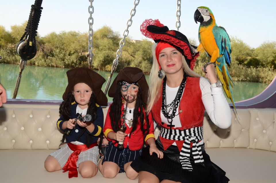 Alanya: Pirate Boat Trip With Meal, Drinks and Pickup Option - Food and Beverage Options