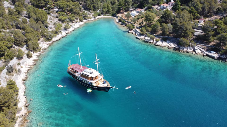 All Inclusive Brač & Šolta Island Swimming Cruise - Safety Considerations