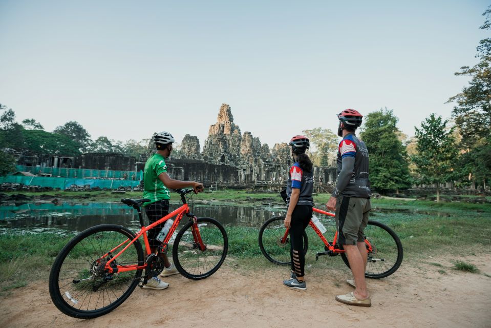 Angkor Sunrise Guided Bike Tour With Breakfast and Lunch - Booking and Cancellation Policy