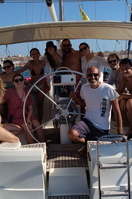 Apulia: Sailing Boat Tour With Aperitif - Tips for an Enjoyable Tour