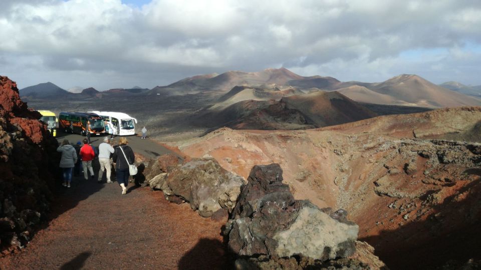 Arrecife: Timanfaya and Green Lagoon for Cruise Passengers - Tour Itinerary and Duration