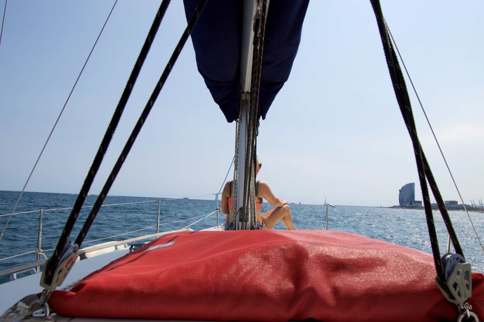 Barcelona: 2-Hour Private Sailing Boat Cruise - Customer Review Highlights