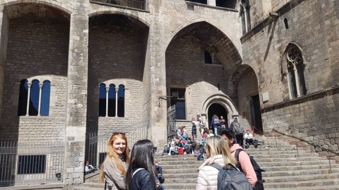 Barcelona: Tapas & Picasso Museum Guided Walking Tour - Inclusions and Pricing