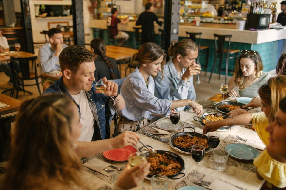 Barcelona: Tipsy Tapas Walking Tour With Snacks and Drinks - Explore El Born and Gothic Quarter