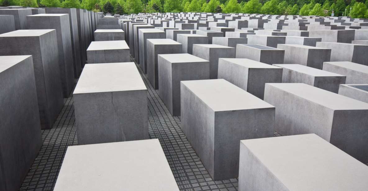 Berlin: City Highlights and Sachsenhausen Camp Private Tour - What to Expect on the Tour