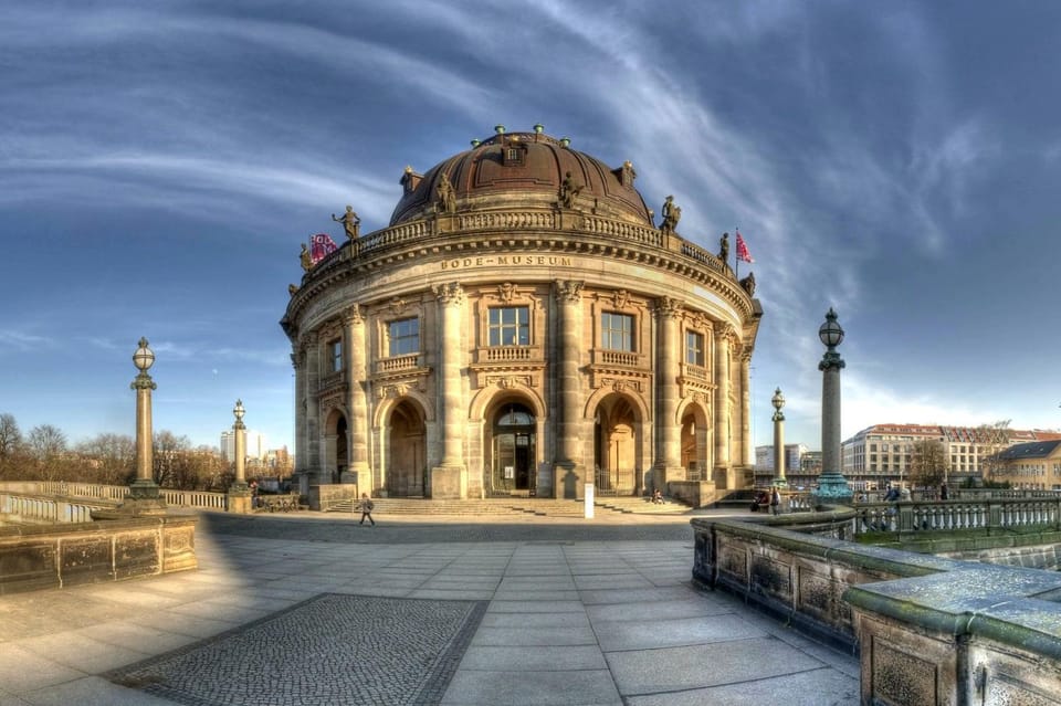 Berlin City Tour: Audio Guide in Your Smartphone - Flexible Exploration