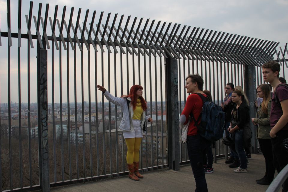 Berlin: Guided Bike Tour of the Berlin Wall and Third Reich - Booking and Availability