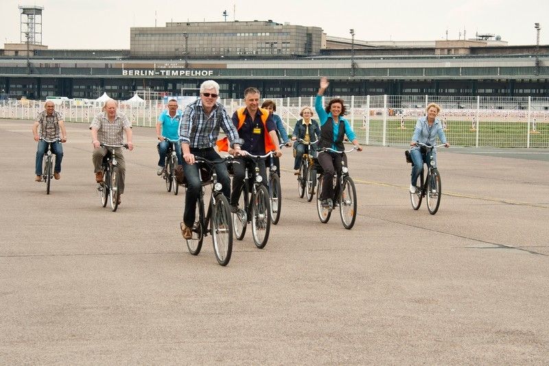 Berlin: Guided City Bike Tour - Tips for a Great Experience