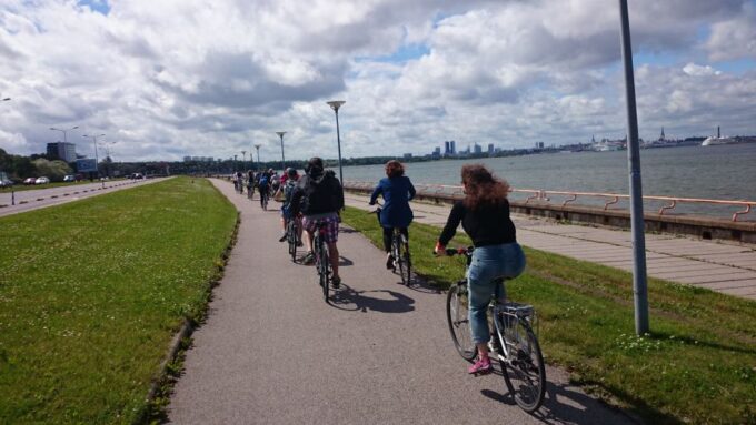 Best of Tallinn 2-Hour Bike Tour - Customer Experiences