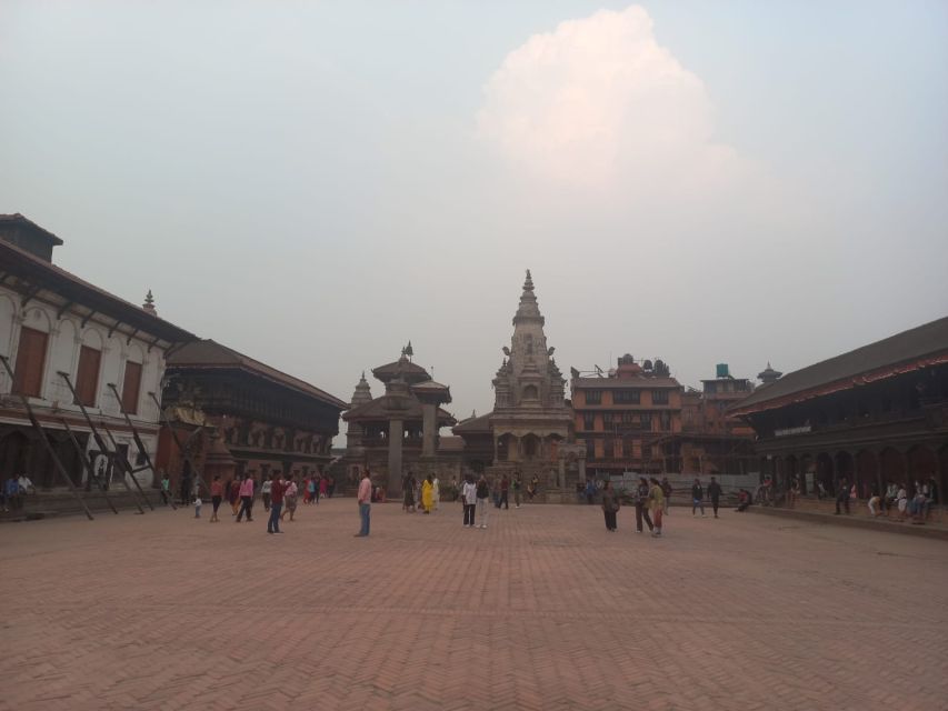 Bhaktapur Sightseeing With Beautiful Nagarkot Sunset Tour - Important Tour Information