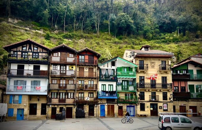 Biarritz: Sweet Spanish Escape - Wine Tasting Experience