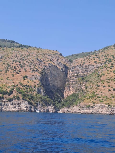 Boat Tour on the Amalfi Coast With Lunch - Frequently Asked Questions