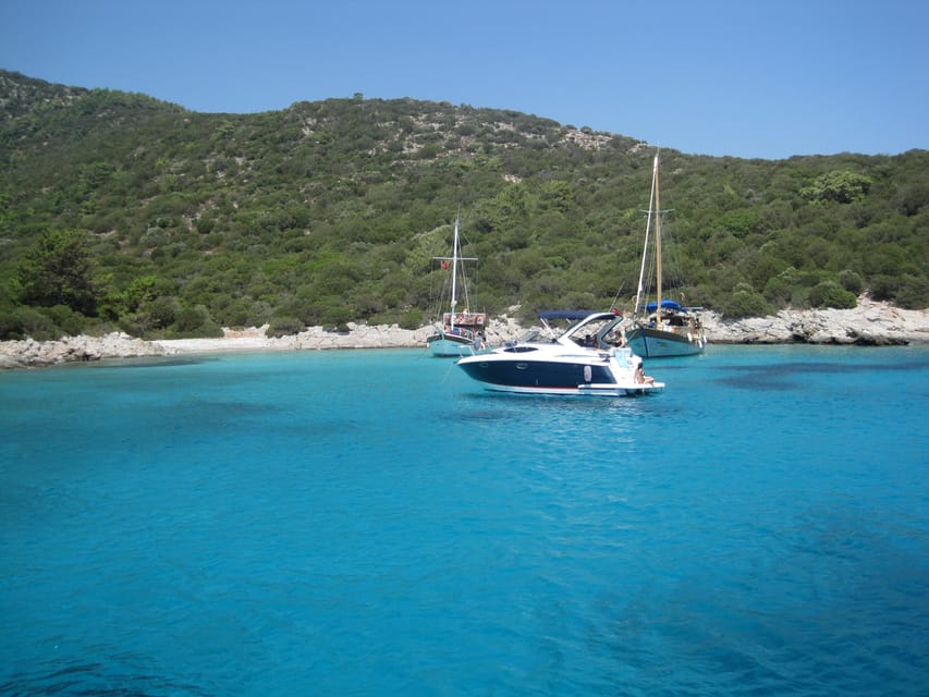 Bodrum Black Island Tour With Lunch & Swimming Stops - Tips for Tour Participants