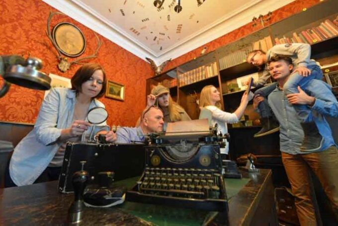 Bonn: Escape Room Games - Tips for a Successful Escape