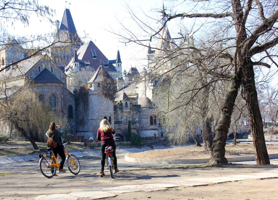 Budapest ❤️Winter Bike Tour With Coffee Stop❤️ - Frequently Asked Questions