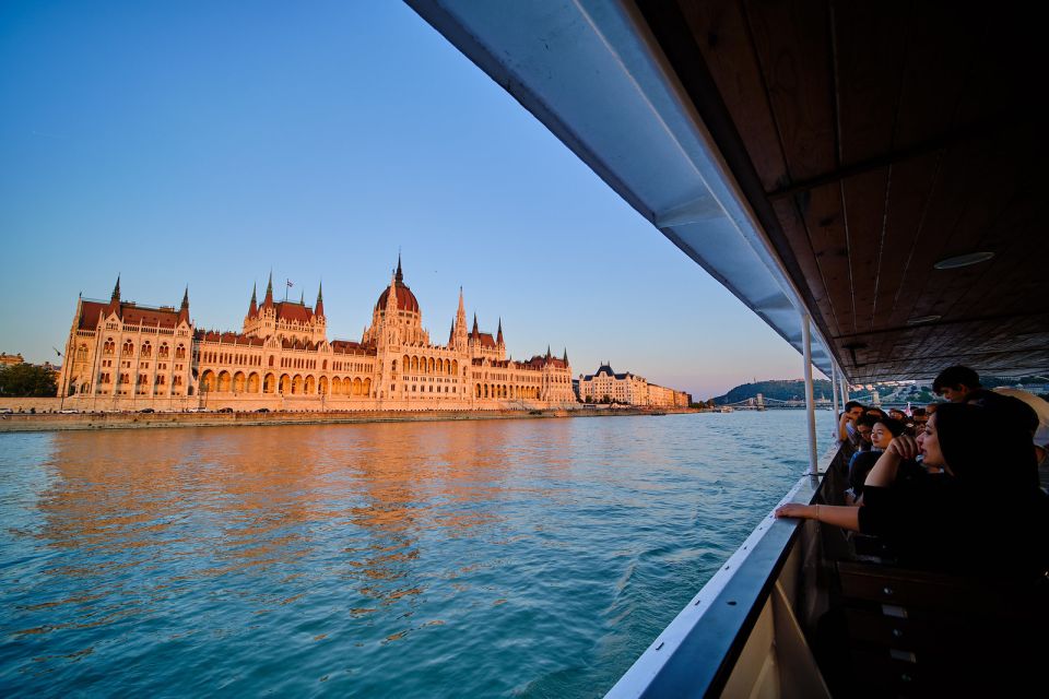 Budapest: Sunset Cruise - Best Times to Book