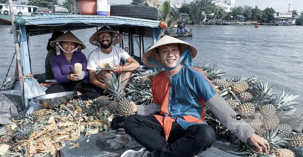 Cai Rang Floating Market One Day Private Tour - Lively Trading Atmosphere