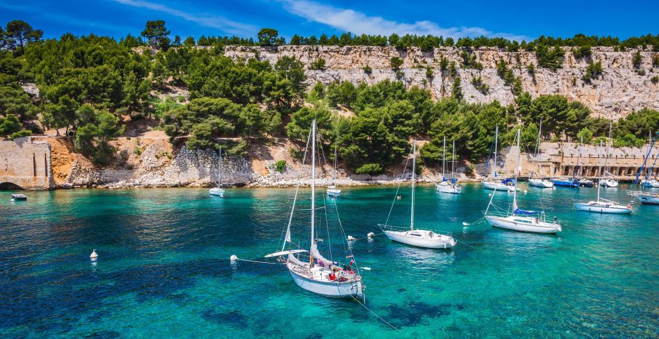 Calanques of Cassis, Aix-en-Provence & Wine Tasting Day Tour - Frequently Asked Questions