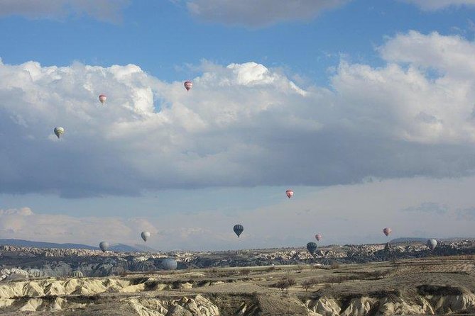 Cappadocia Hot Air Balloon Ride With Breakfast and Champagne - Tour Duration and Capacity