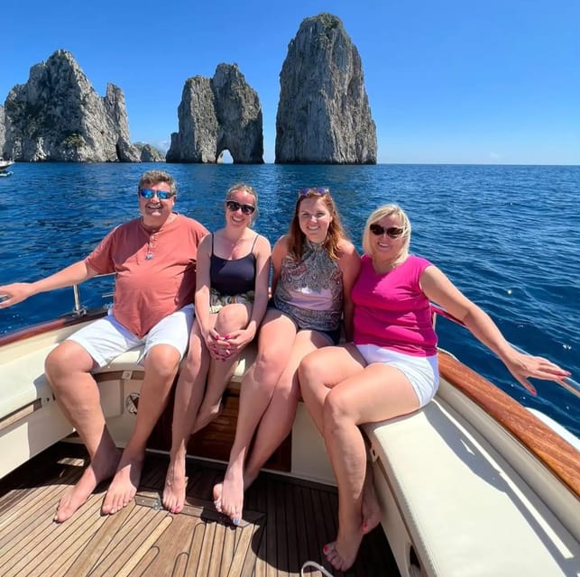 Capri: Small Group Boat Tour With Limoncello and Snacks - Limoncello Tasting and Snacks