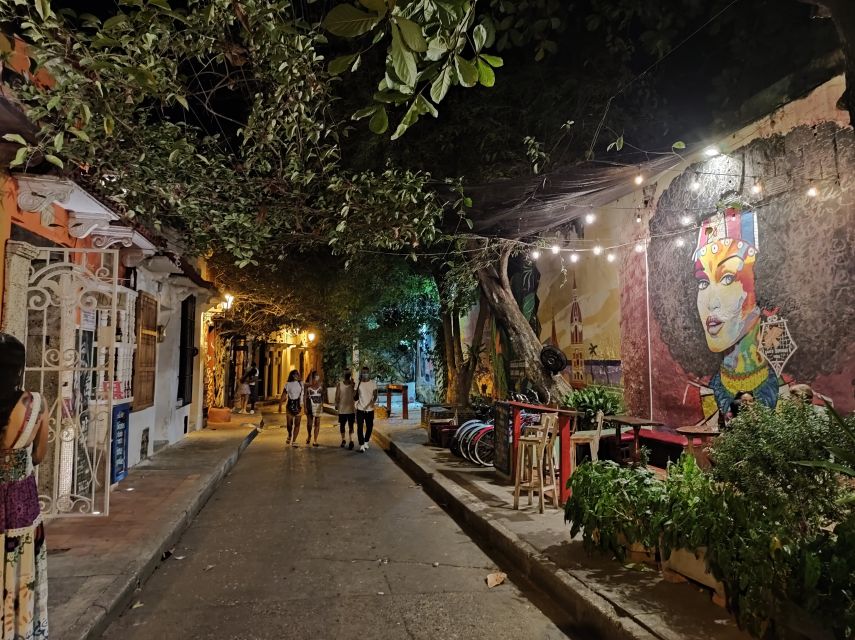 Cartagena: Walled City and Getsemani Shared Walking Tour - Booking Details