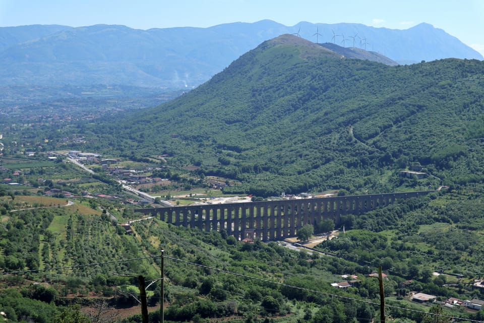 Caserta: E-Bike Tour to Sant'Agata De' Goti in the Sannio Region - Crossing the Acquedotto Carolino