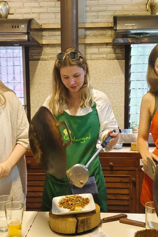 Chiang Mai: Morning Cooking Class With Market Visit - Recipe Book and Instruction